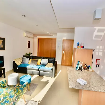 Silver - For 4 Guests 150m From Appartement *